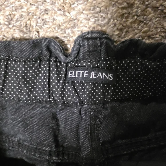 High-Waist Black Paperbag Denim Shorts - Picture 4 of 6